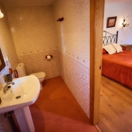 乡村民宿 埃斯芝瓦士乡村民宿 雷东德拉